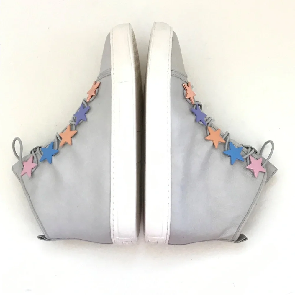 KATY PERRY High Top Sneakers with Multicolored Stars Gray Women’s Size 8 NWT
